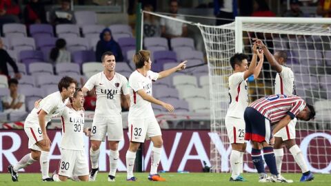 El Kashima celebra la victoria ante el Chivas Guadalajara en el Mundial de Clubes