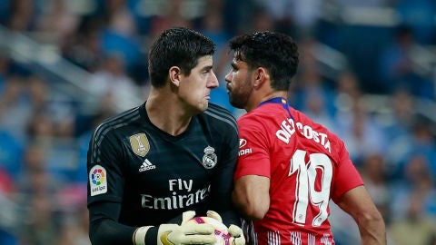 Courtois, ante Diego Costa