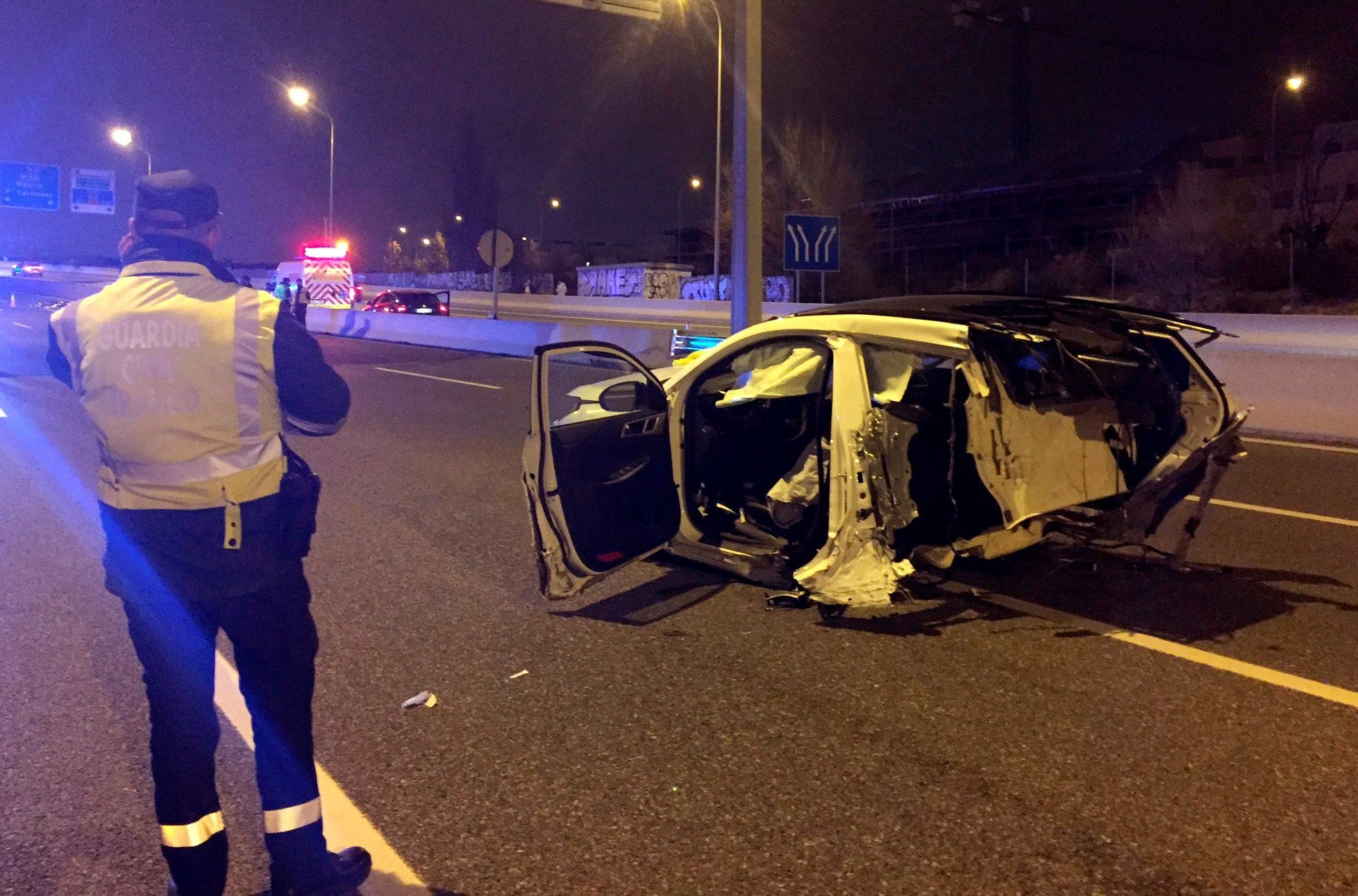 Las víctimas mortales en las carreteras de la comunidad descienden a la mitad Las víctimas mortales en las carreteras de la comunidad descienden a la mitad