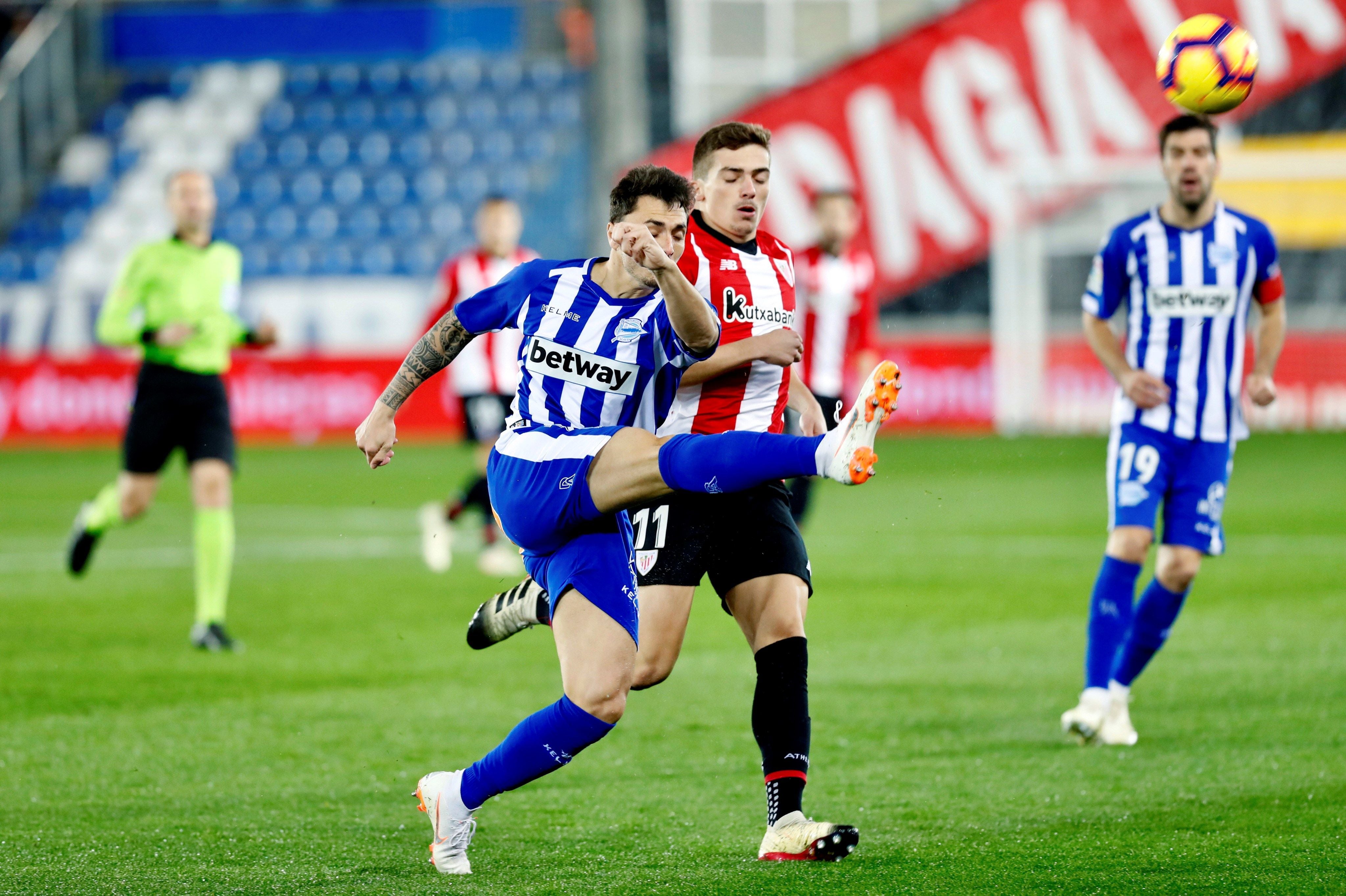 Alavés y Athletic firman tablas sin goles en Mendizorroza Alavés y Athletic firman tablas sin goles en Mendizorroza