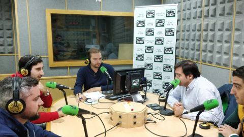 Hoy debatimos sobre la derrota del C&aacute;diz CF en M&aacute;laga con Jos&eacute; Ignacio Silva, Alfonso Ramallo y Nacho y Pablo Abreu. Modera Jos&eacute; Antonio Rivas.