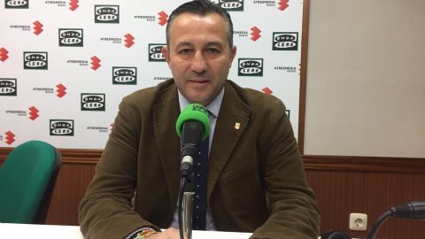 Adri&aacute;n Fern&aacute;ndez, durante la entrevista en Onda Cero Ciudad Real