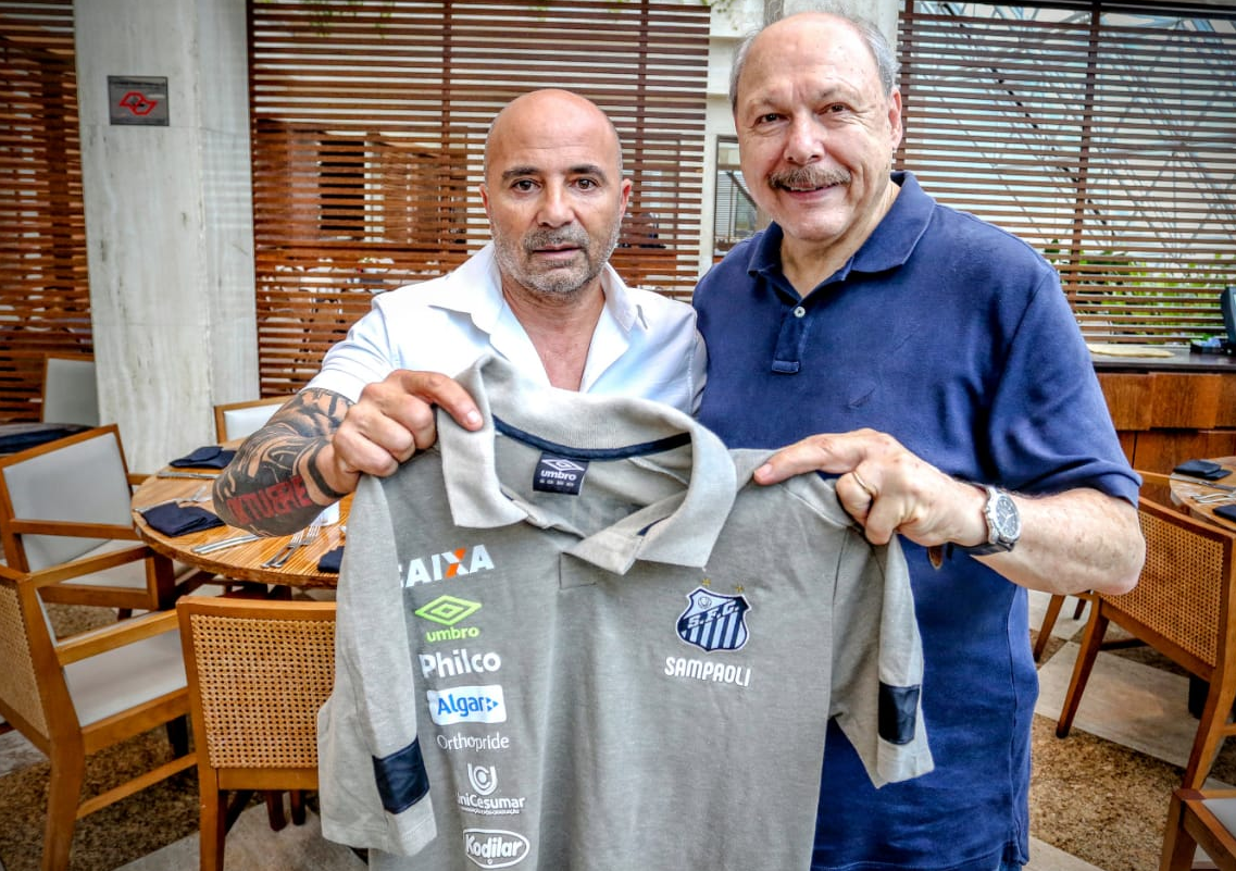 Sampaoli: "A Rodrygo le vendría bien quedarse un par de años más en el Santos" Sampaoli: "A Rodrygo le vendría bien quedarse un par de años más en el Santos"