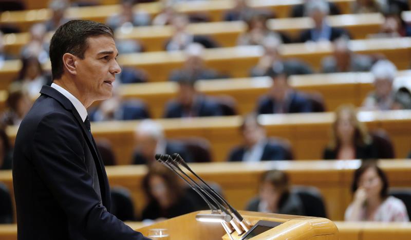 Sánchez apela al diálogo, pero con la ley y la Constitución "siempre" Sánchez apela al diálogo, pero con la ley y la Constitución "siempre"