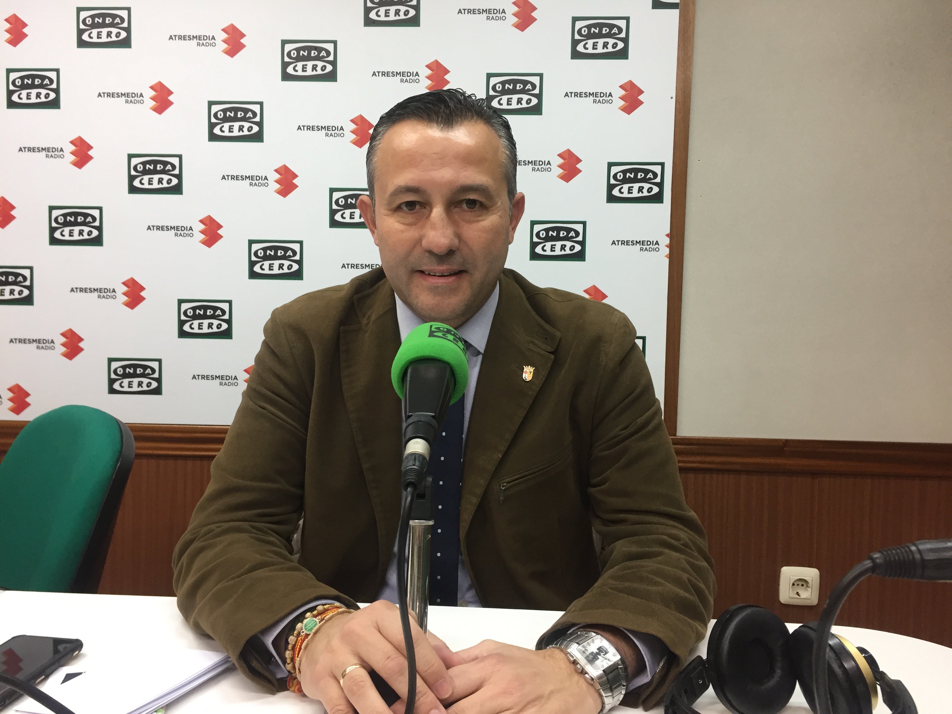 Adrián Fernández, Alcalde de Malagón. Adrián Fernández, Alcalde de Malagón.