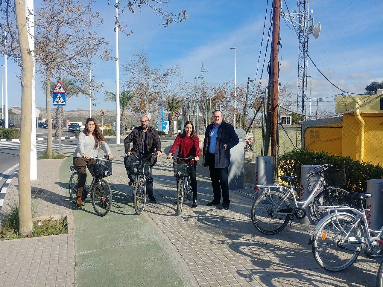 El servicio de alquiler de bicicletas de Elche llega al polígono industrial de Carrús El servicio de alquiler de bicicletas de Elche llega al polígono industrial de Carrús