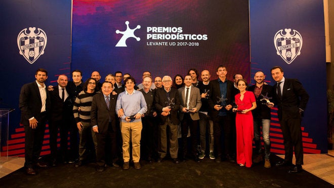 'Ellas Juegan', Galardonado con el 'Premio Periodístico Reconocimiento' que celebra el Levante U.D. 'Ellas Juegan', Galardonado con el 'Premio Periodístico Reconocimiento' que celebra el Levante U.D.