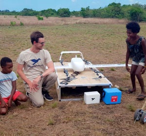 Vanuatu, el primer país que usa drones comerciales para distribuir vacunas Vanuatu, el primer país que usa drones comerciales para distribuir vacunas