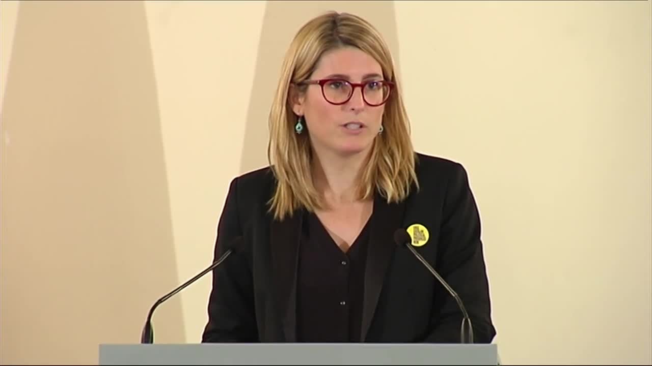 Elsa Artadi: "Ambos gobiernos se comprometen a la vía del diálogo con el objetivo de garantizar una solución" Elsa Artadi: "Ambos gobiernos se comprometen a la vía del diálogo con el objetivo de garantizar una solución"