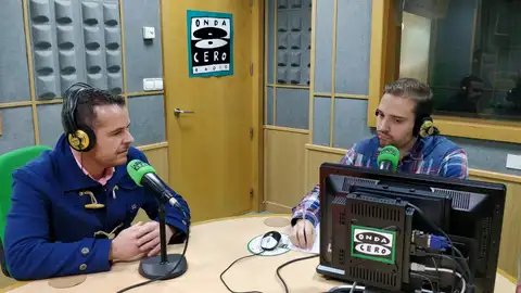 Onda Deportiva Cádiz 20/12/2018 Actualidad cadista y antecedentes históricos entre el Deportivo de la Coruña y el Cádiz CF con Enrique Díaz. También hablamos de la Liga de Veteranos con Gabi Pérez.