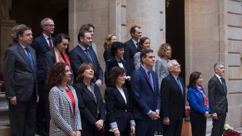 El Gobierno antes de la reuni&oacute;n del Consejo de Ministros de Barcelona