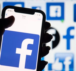 Facebook Facebook