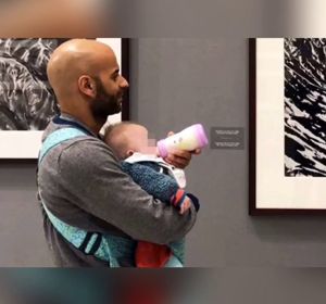 Un hombre y su hija adoptiva con síndrome de Down disfrutan felices después de que la pequeña fuera rechazada por 20 familias Un hombre y su hija adoptiva con síndrome de Down disfrutan felices después de que la pequeña fuera rechazada por 20 familias
