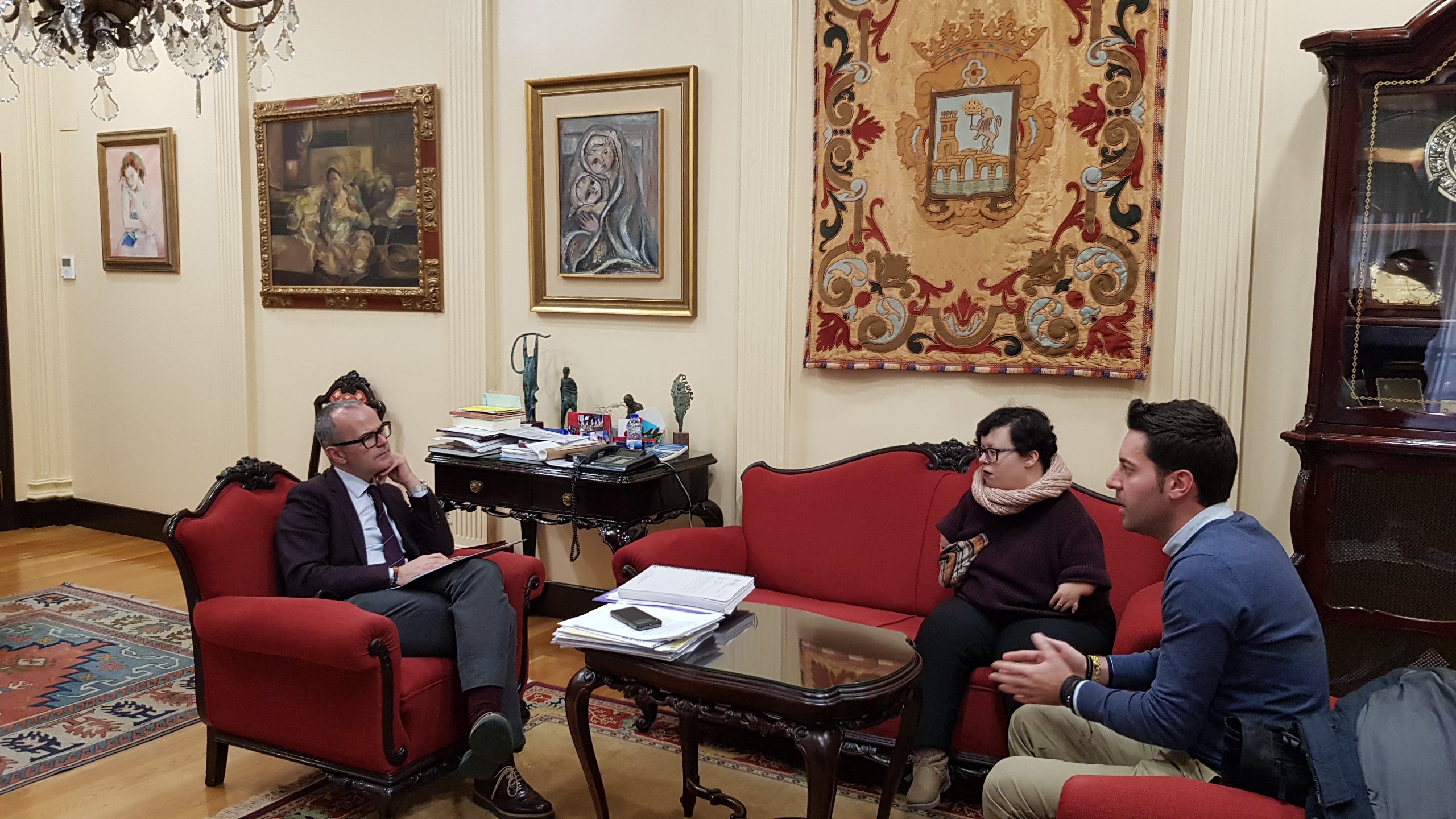 O Concello de Ourense ofrece a súa colaboración a Amnistía Internacional O Concello de Ourense ofrece a súa colaboración a Amnistía Internacional