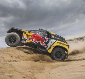Sebastien Loeb, en acción en la segunda etapa del Dakar Sebastien Loeb, en acción en la segunda etapa del Dakar