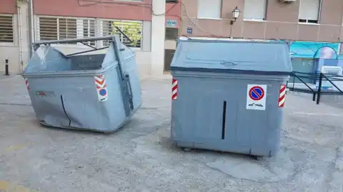 Contenedores de basura Contenedores de basura