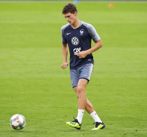 Benjamin Pavard, con la selección de Francia Benjamin Pavard, con la selección de Francia