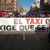 Los taxistas se manifiestan en Madrid para protestar por los VTC