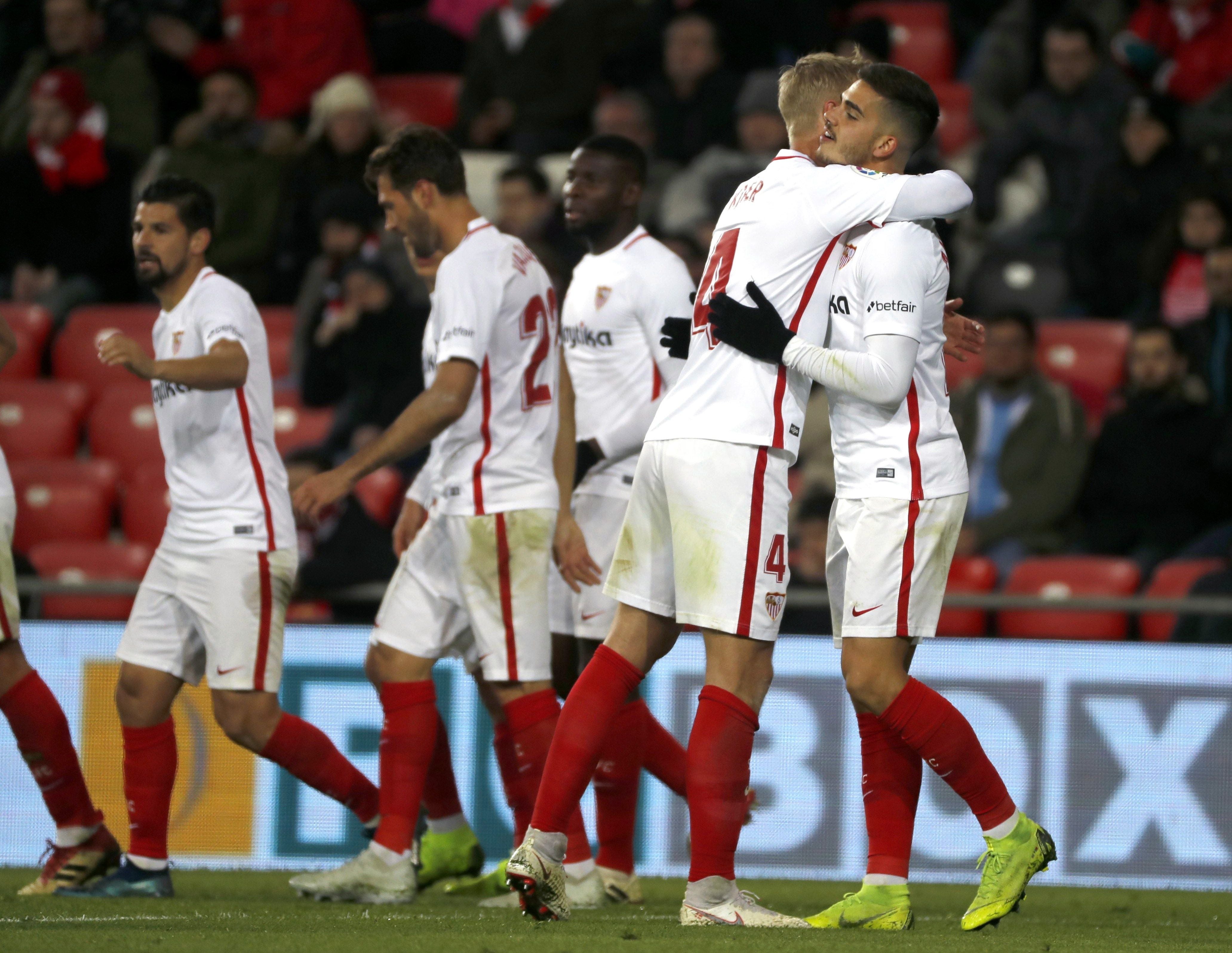 El Sevilla toma ventaja y deja muy encarrilado el pase con la victoria en San Mamés El Sevilla toma ventaja y deja muy encarrilado el pase con la victoria en San Mamés