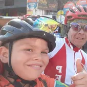 Lance Ramírez Alva, entrenando con su padre Lance Ramírez Alva, entrenando con su padre