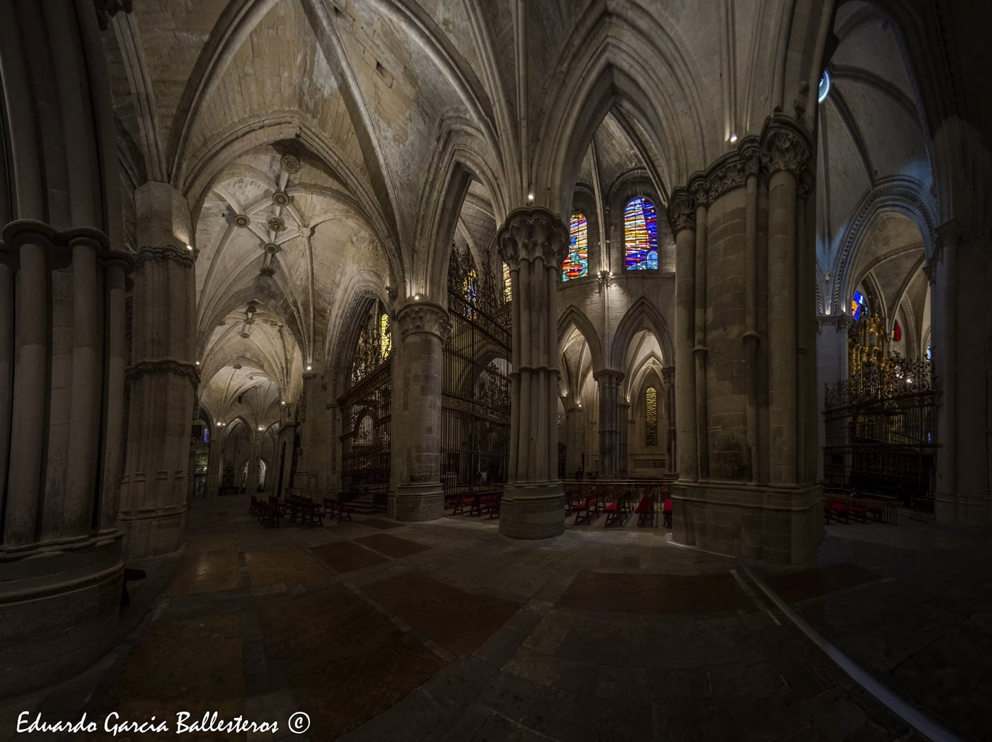 Cuenca 3.0: Una bicicletada, la resi Cervantes, la Catedral y el Belén que ya montan en Cuenca Cuenca 3.0: Una bicicletada, la resi Cervantes, la Catedral y el Belén que ya montan en Cuenca