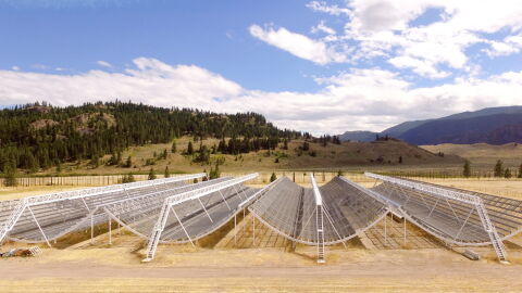 Una nueva senal de radio cosmica despierta las teorias alienigenas