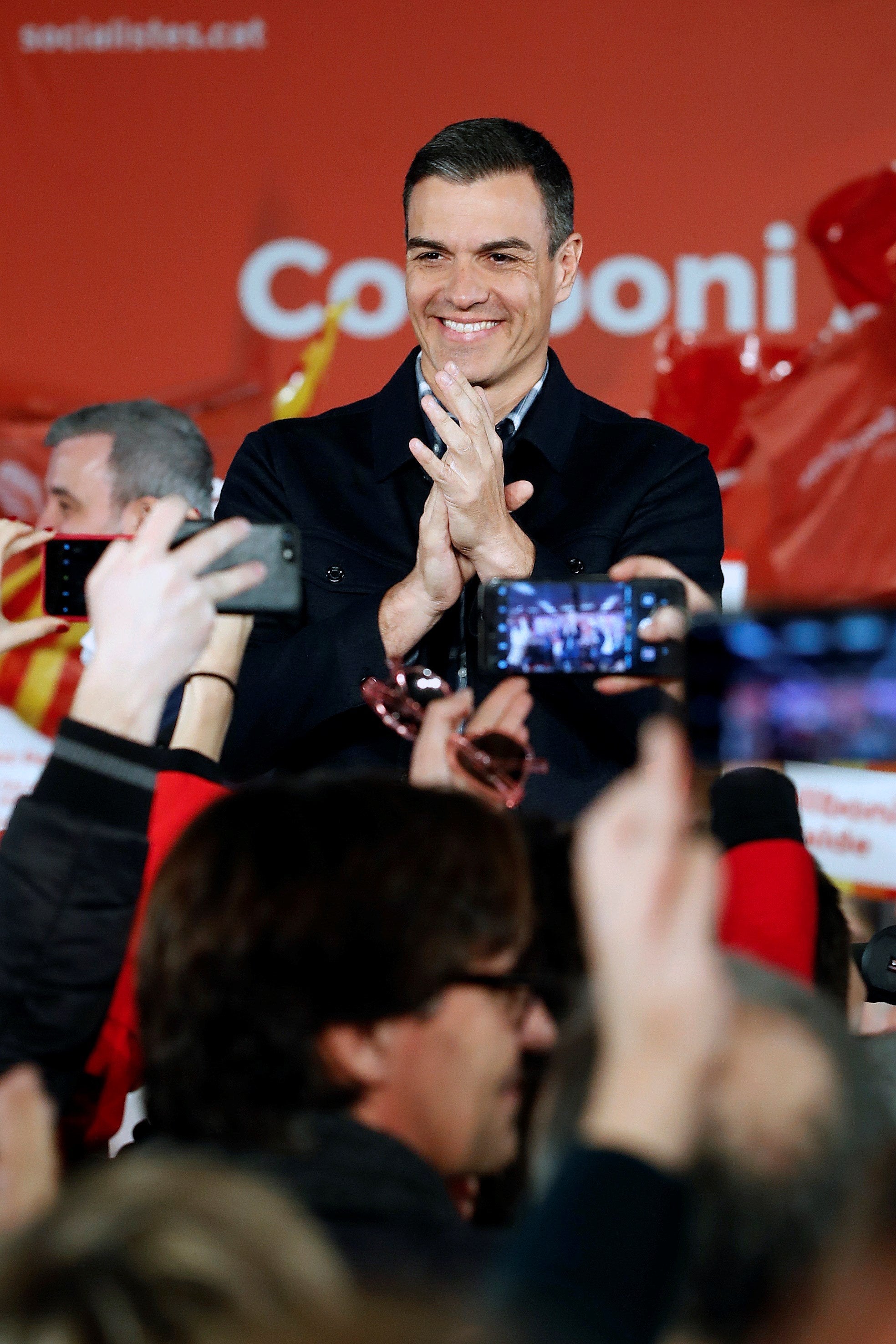 El PSOE de Madrid corrige a Sánchez y le dice que no puede votar a Pepu Hernández en las primarias porque él milita en Pozuelo El PSOE de Madrid corrige a Sánchez y le dice que no puede votar a Pepu Hernández en las primarias porque él milita en Pozuelo