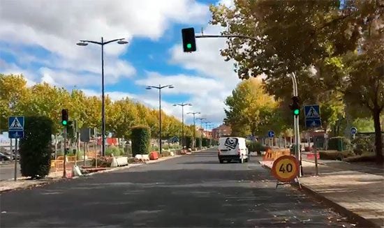 El PP califica de despropósito la obra de la avenida de Los Reyes Católicos El PP califica de despropósito la obra de la avenida de Los Reyes Católicos