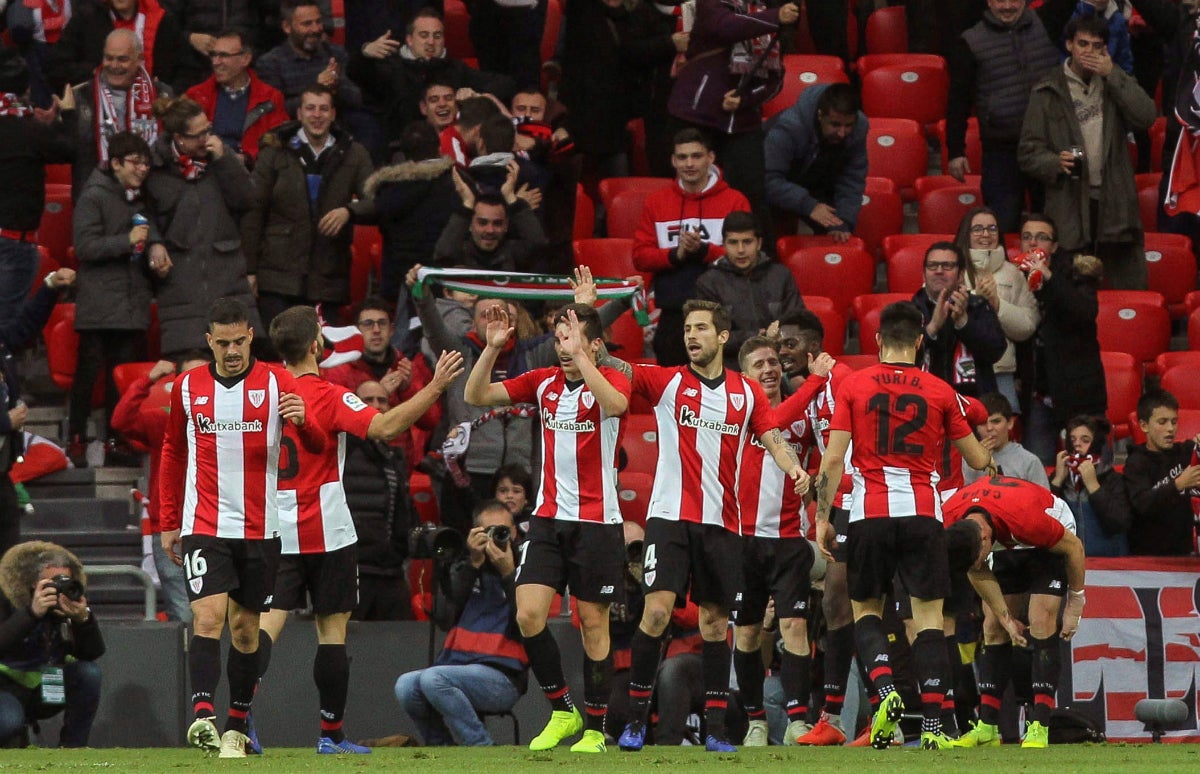 Un gol tempranero de Raúl García da al Athletic la victoria ante el Eibar Un gol tempranero de Raúl García da al Athletic la victoria ante el Eibar