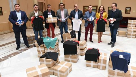Material deportivo que la Diputaci&oacute;n entrega a los ayuntamientos