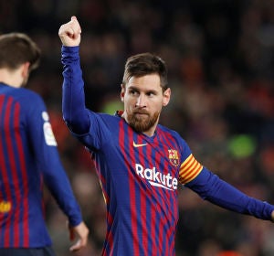 Leo Messi celebra su gol 400 en Liga Leo Messi celebra su gol 400 en Liga