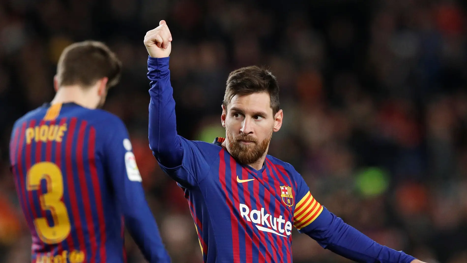 Leo Messi celebra su gol 400 en Liga