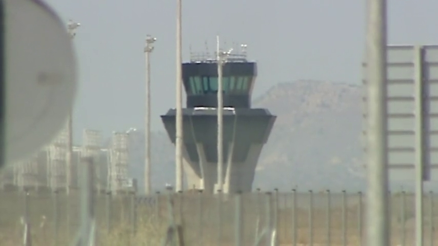 Aterriza procedente de Reino Unido el primer avión en el Aeropuerto de Murcia Aterriza procedente de Reino Unido el primer avión en el Aeropuerto de Murcia