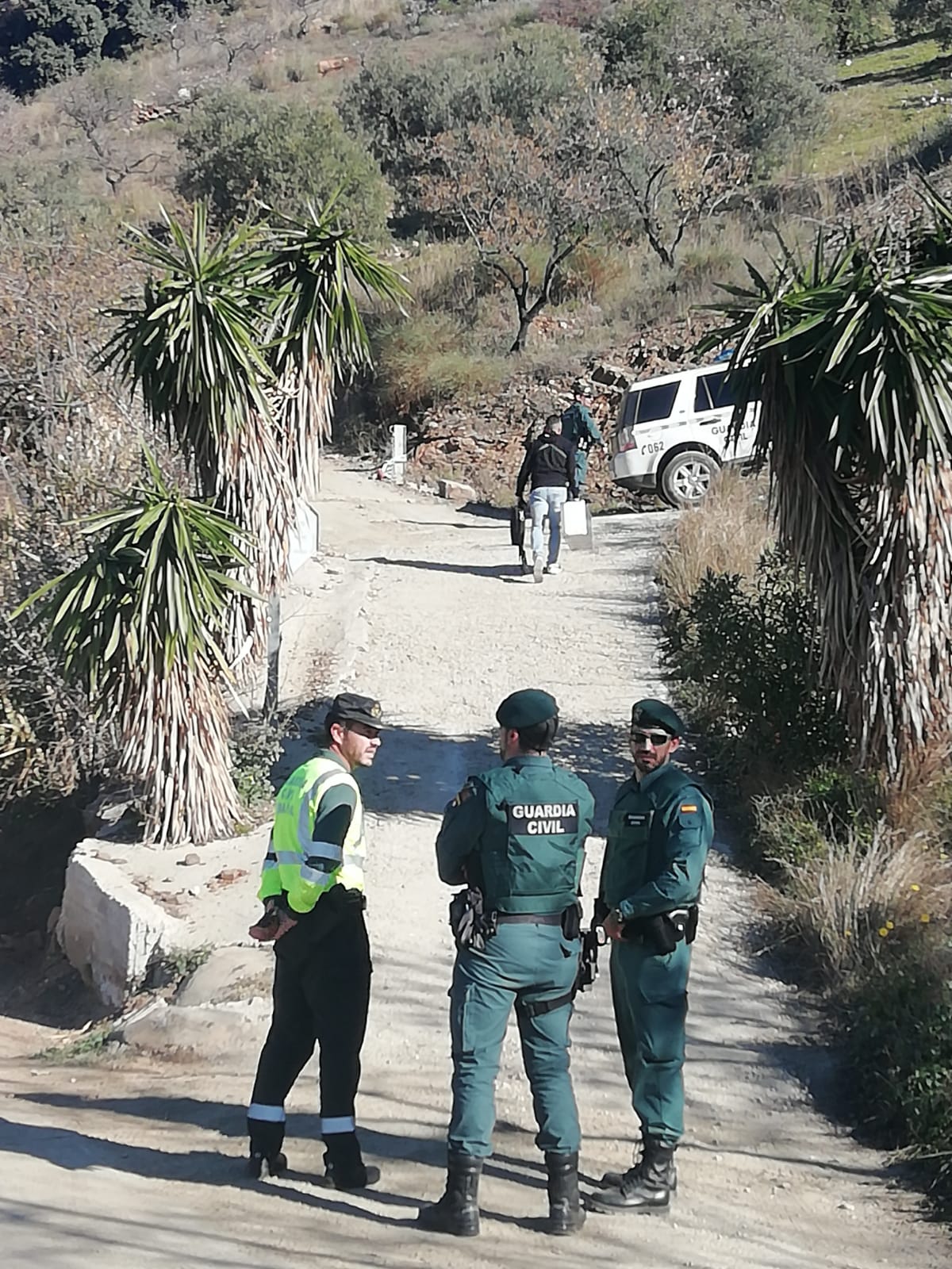 Los expertos trabajan sin descanso tras hallar pelo de Julen en el pozo Los expertos trabajan sin descanso tras hallar pelo de Julen en el pozo