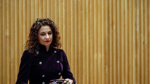 La ministra de Hacienda, Mar&iacute;a Jes&uacute;s Montero