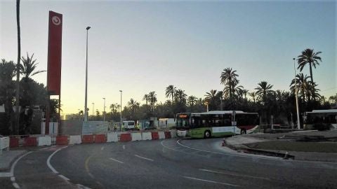 La Avenida de Vicente Quiles en direcci&oacute;n al Puente del Ferrocarril estar&aacute; cortada hasta mediados de febrero.