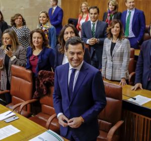 Juanma Moreno en el Parlamento de Andalucía Juanma Moreno en el Parlamento de Andalucía