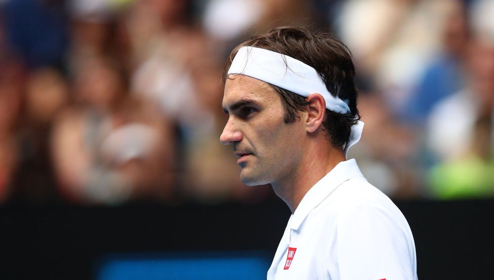 Roger Federer celebrando la victoria en un partido del Open de Australia