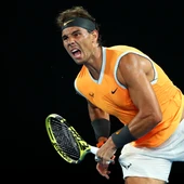 Rafa Nadal ejecuta un saque ante Matthew Ebden Rafa Nadal ejecuta un saque ante Matthew Ebden