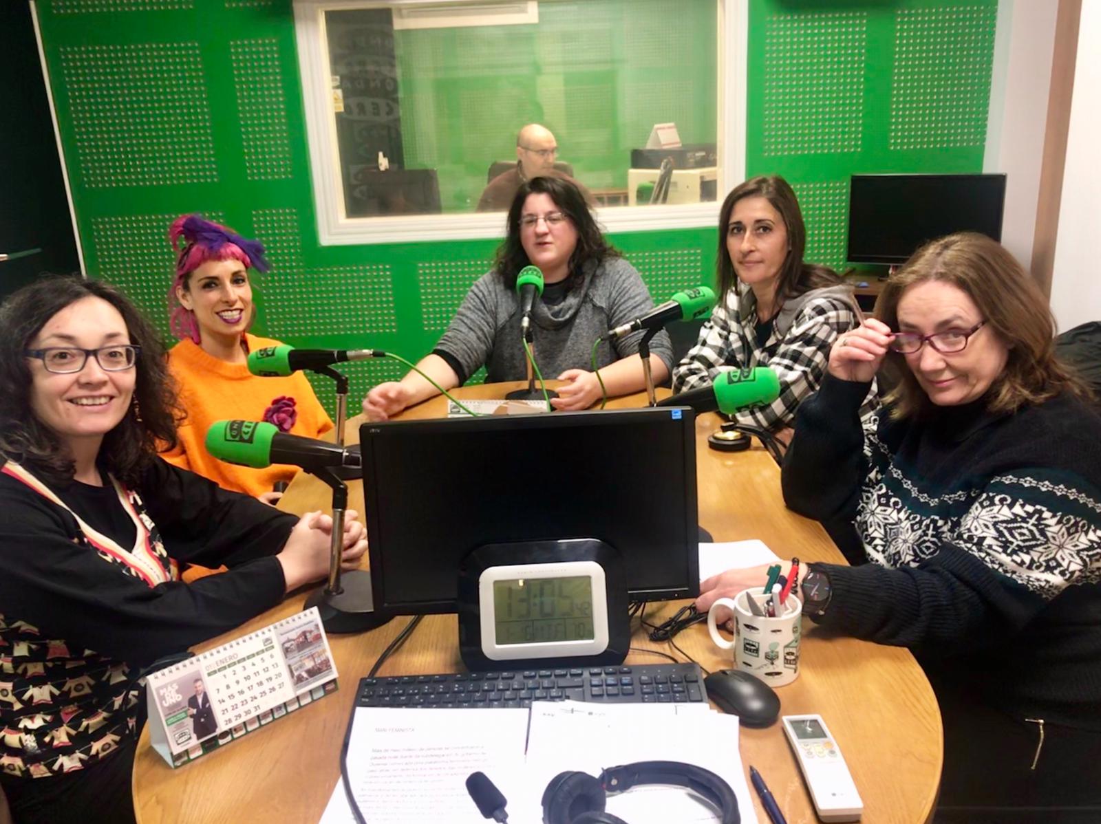 Tertulia en femenino en Ourense en la Onda Tertulia en femenino en Ourense en la Onda