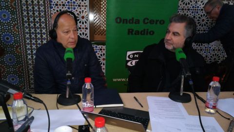 Javier Imbroda con Carlos Alsina en M&aacute;s de Uno