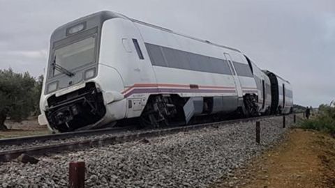 tren descarrilado torrijos