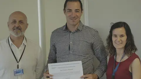 La UJI apoya con 20.000 euros un proyecto para preservar los bosques y otro para normalizar las donaciones de alimentos .