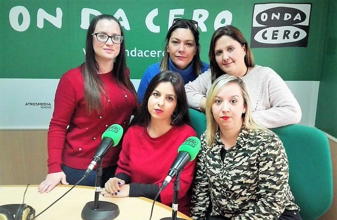 Madres de niños con autismo denuncian la pasividad del Consell en el reconocimiento de su discapacidad Madres de niños con autismo denuncian la pasividad del Consell en el reconocimiento de su discapacidad