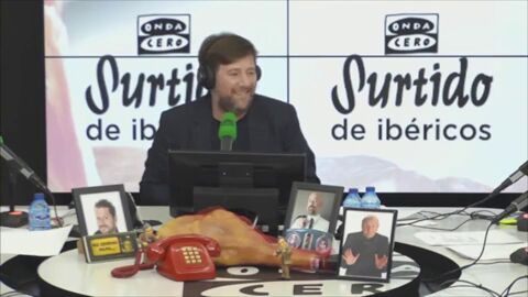 Raffaella Carr&aacute; Latre le canta a la cuesta de enero