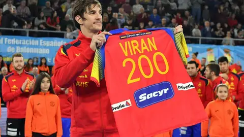 Viran Morros. Viran Morros.