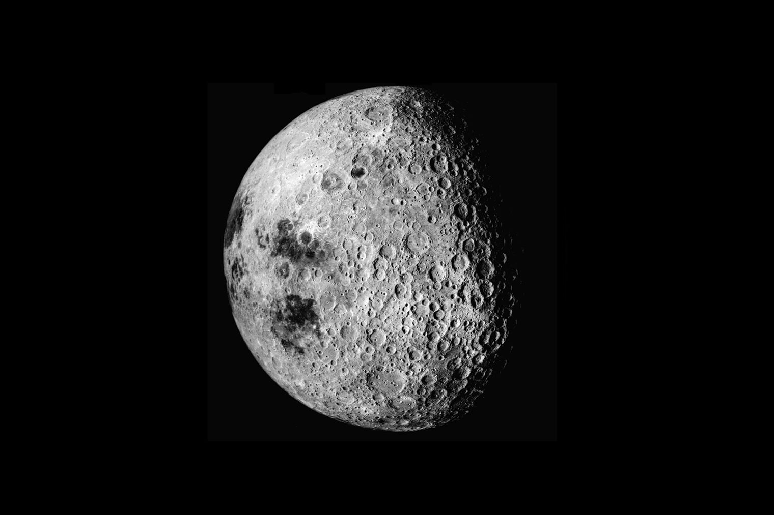 La NASA enviará por primera vez a una mujer a la Luna La NASA enviará por primera vez a una mujer a la Luna