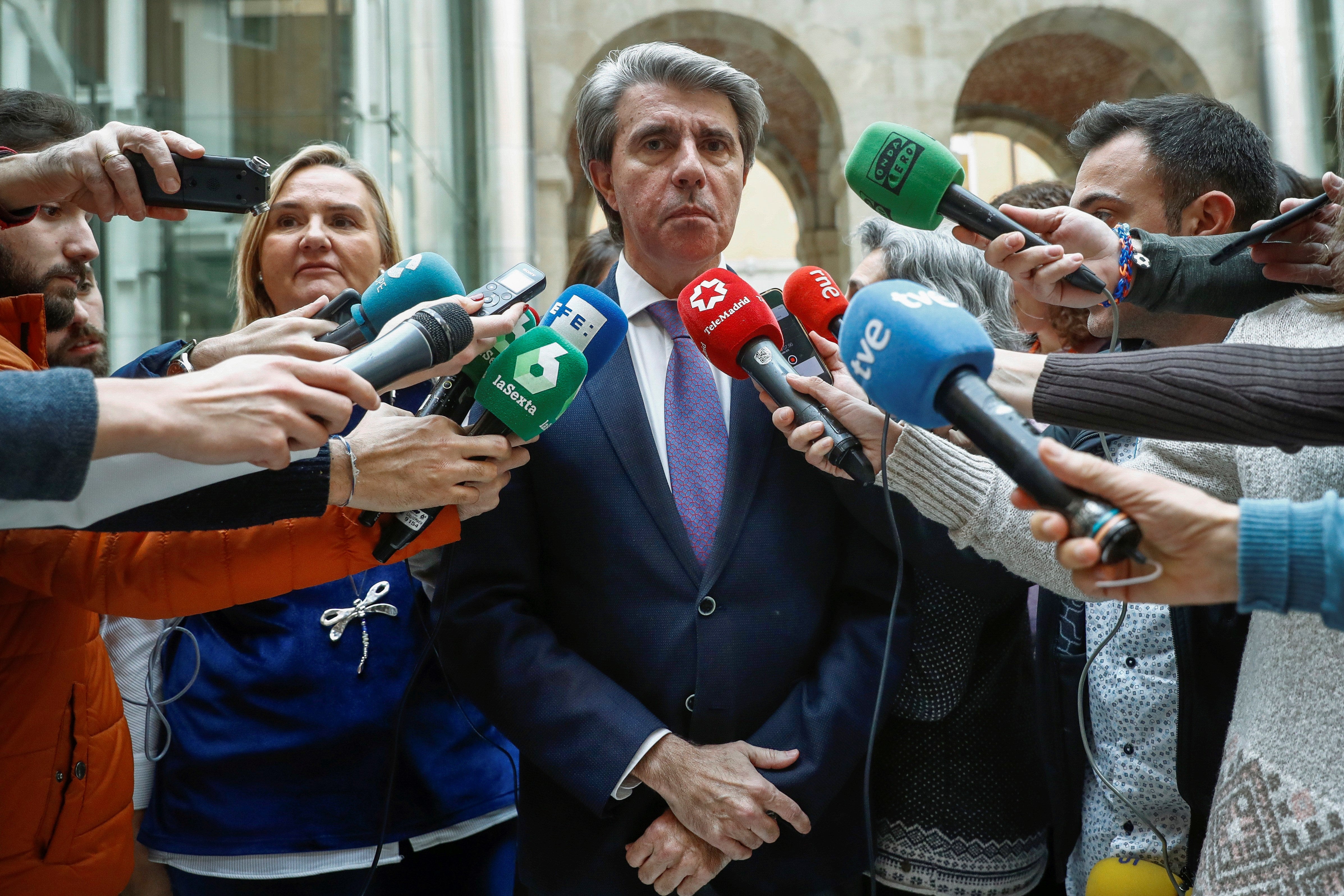 Ángel Garrido asegura que es Rodríguez Uribes el que tiene que impedir las acciones ilegítimas de los taxis Ángel Garrido asegura que es Rodríguez Uribes el que tiene que impedir las acciones ilegítimas de los taxis