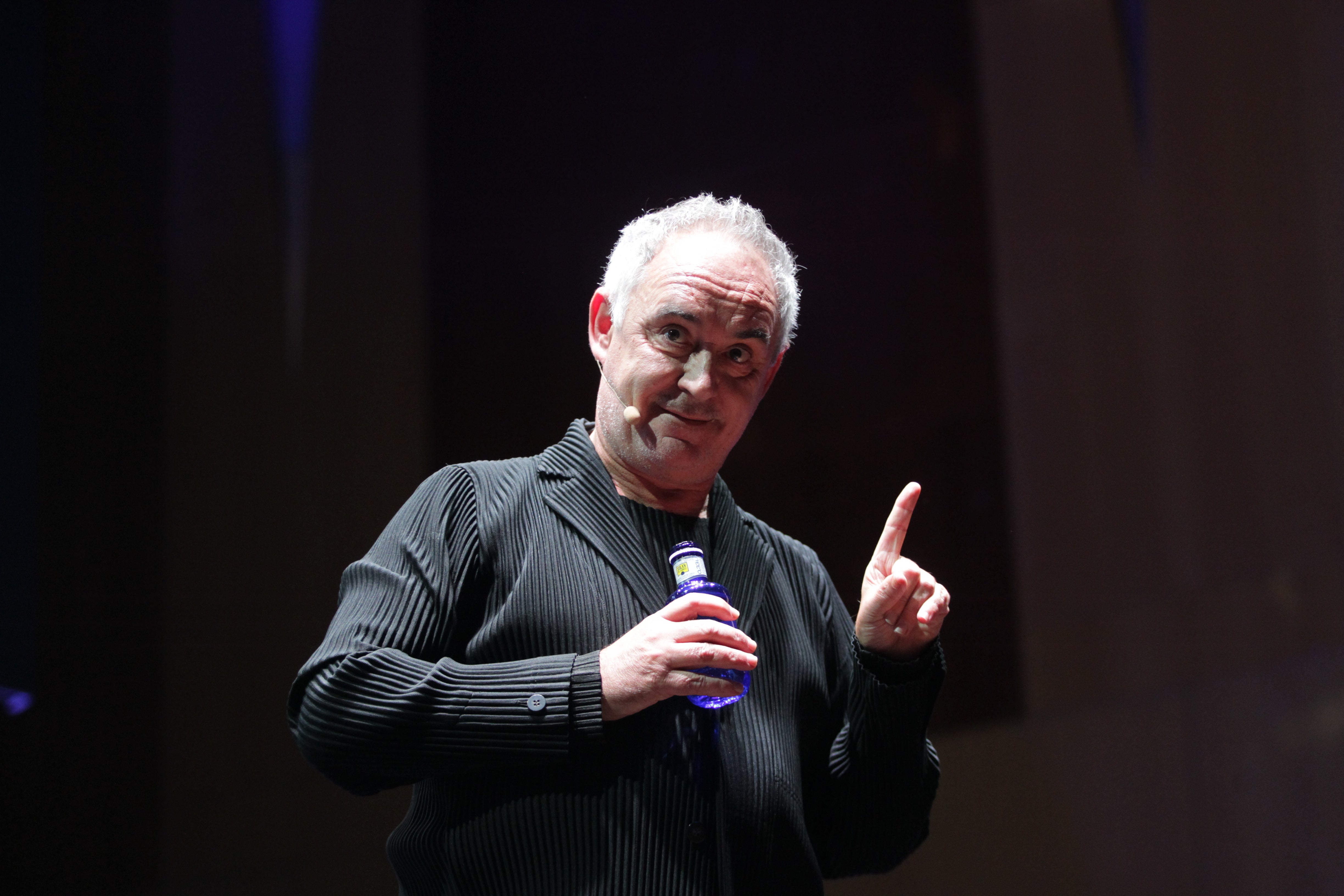 Ferran Adrià: "Me preocupa la hostelería; Europa no va a dar dinero si no hay un Plan" Ferran Adrià: "Me preocupa la hostelería; Europa no va a dar dinero si no hay un Plan"