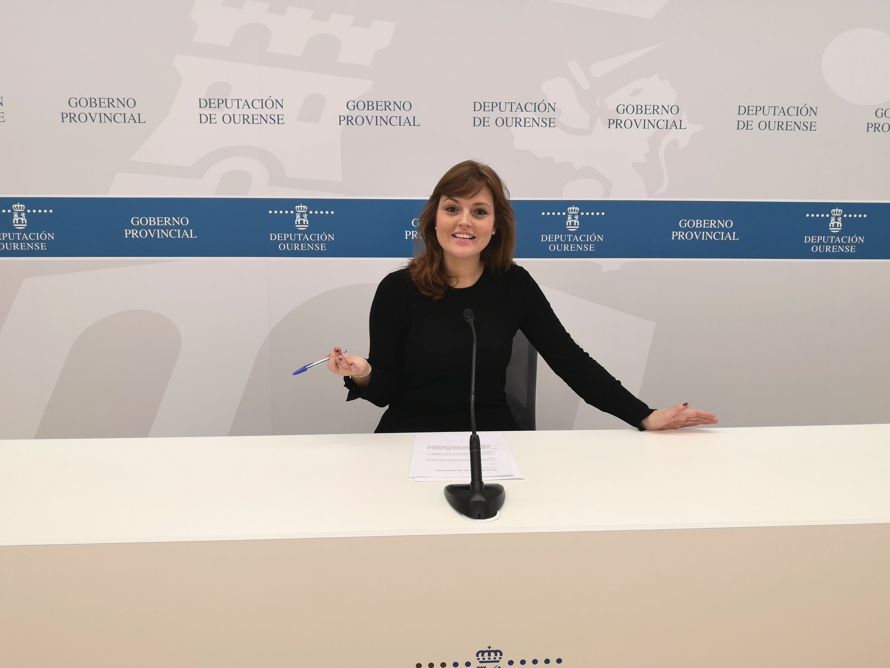 Pino: “La exdiputada tránsfuga, Monserrat Lama, ha mercadeado y secuestrado el acta de Cs" Pino: “La exdiputada tránsfuga, Monserrat Lama, ha mercadeado y secuestrado el acta de Cs"